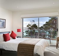 Waves Apartments - Events Australia