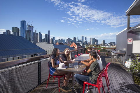 Melbourne Metro YHA - Tourism Bookings 0