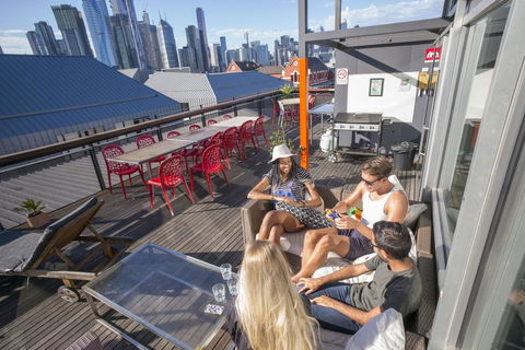 Melbourne Metro YHA - Tourism Bookings 10