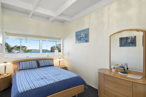 Black Dolphin Beach Penthouse - Tourism Bookings 8