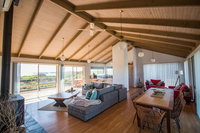 Book Peterborough Accommodation Vacations Accommodation Europe Accommodation Europe