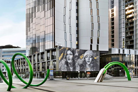 Peppers Docklands - Accommodation Europe 2