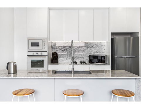 Boutique Apartment In Quiet, Sought-after Suburb - Tourism Bookings 7