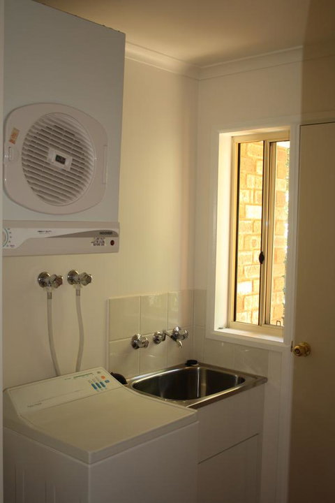 4 Autumn Grove - Accommodation Europe 8