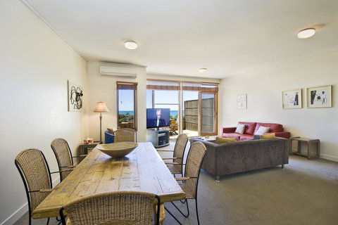 Lornebeach Apartments - Events Australia 43