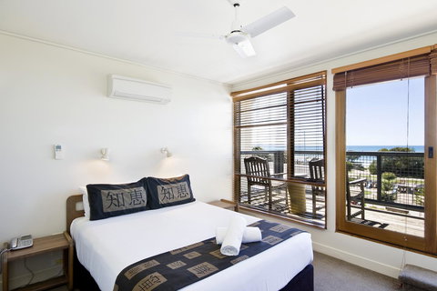 Lornebeach Apartments - Events Australia 8