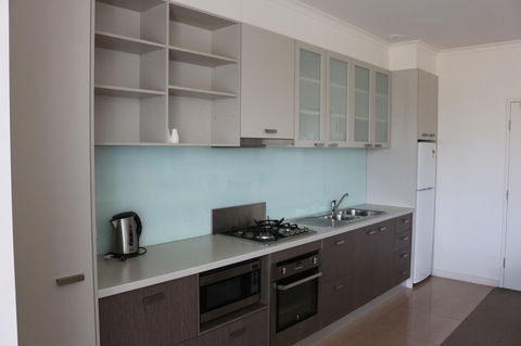 Bairnsdale International - Accommodation Europe 5