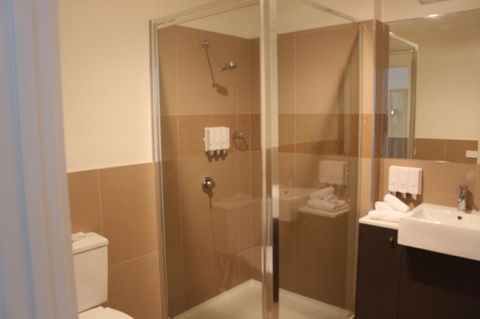 Bairnsdale International - Accommodation Europe 25