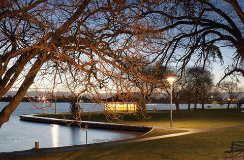 Lake Wendouree Luxury Apartments - Events Australia 1
