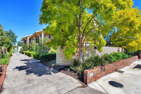 Lake Wendouree Luxury Apartments - Events Australia 8