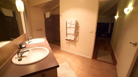 Limosa Rise - Events Australia 4