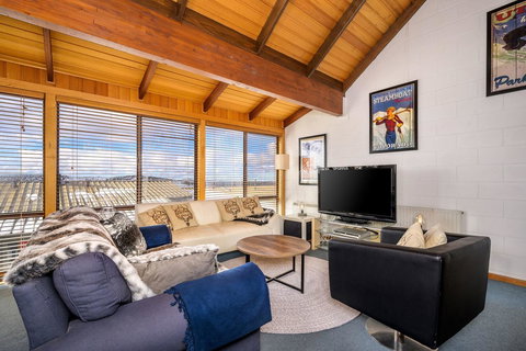 FOUNTAINS 3, Mount Hotham - Accommodation Europe 0