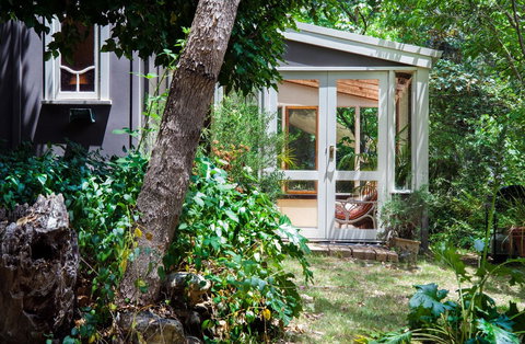 Ashwood Cottages - Accommodation Europe 10