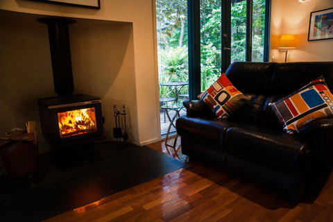 Ashwood Cottages - Accommodation Europe 26