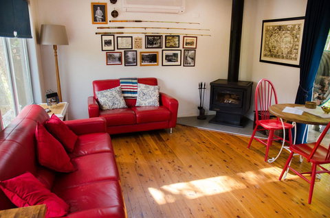 Ashwood Cottages - Accommodation Europe 12