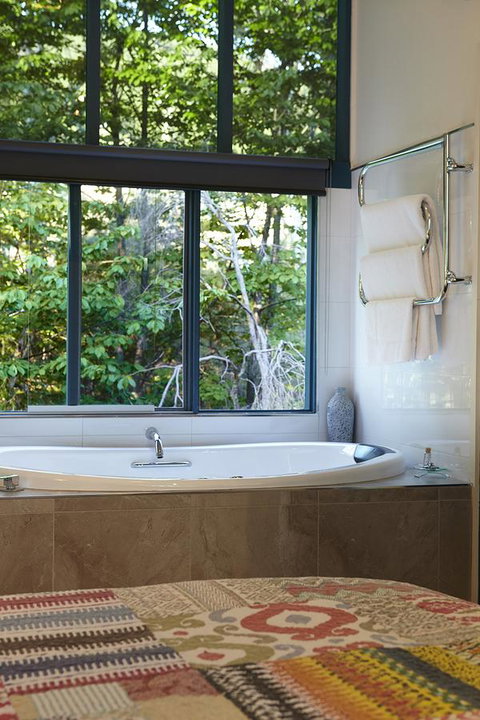 Ashwood Cottages - Accommodation Europe 0