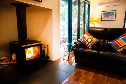 Ashwood Cottages - Accommodation Europe 3