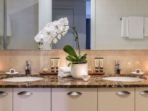 Quay West Suites Melbourne - Accommodation Europe 29
