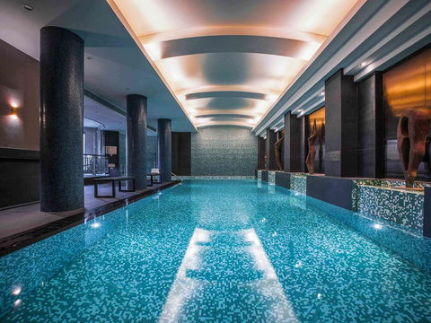 Quay West Suites Melbourne - Accommodation Europe 3