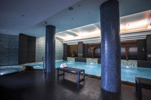 Quay West Suites Melbourne - Accommodation Europe 10