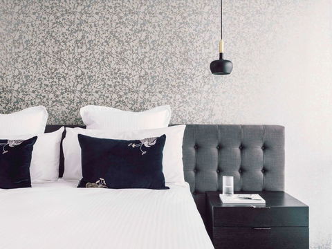 Quay West Suites Melbourne - Accommodation Europe 13