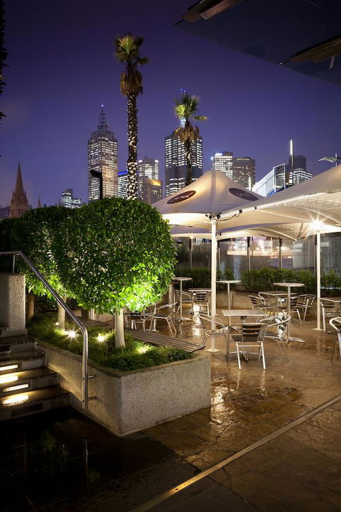 Quay West Suites Melbourne - Accommodation Europe 23
