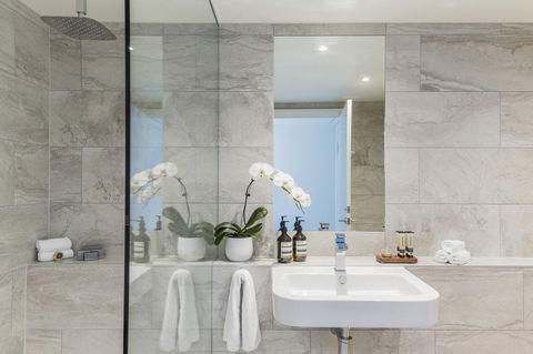 Quay West Suites Melbourne - Accommodation Europe 11