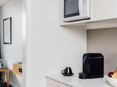 Quay West Suites Melbourne - Accommodation Europe 41