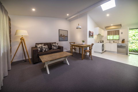 Bright Mystic Valley - Accommodation Europe 6