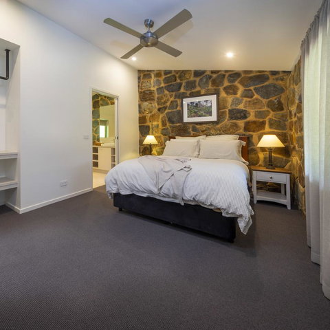 Bright Mystic Valley - Accommodation Europe 5