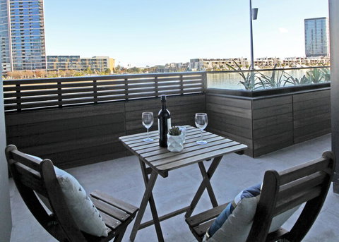 Auzzie Apartments Docklands, Melbourne - Events Australia 3
