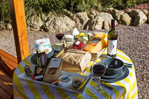 Anchors Port Campbell - Events Australia 1