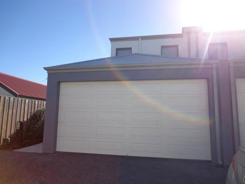 The Beach Villa Bunbury - Events Australia 1