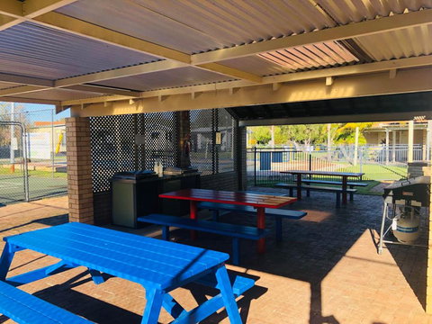 The Best Beach Cabin - Events Australia 1