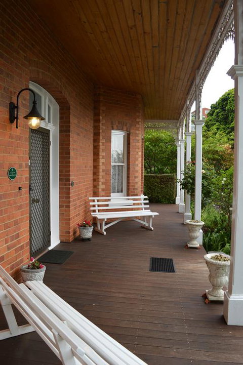 The Dragonfly North West - Events Australia 0