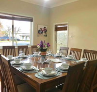 The Entertainer - Downtown Orange Sleeps 11 - Events Australia