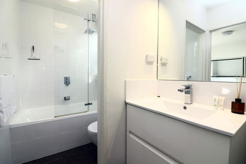 The Ivy - Long Stay Rates, Parking, Balcony - Events Australia 2