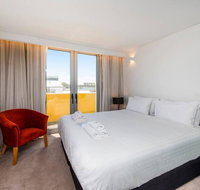The Nest - Cosy Space on Newcastle Street with Roof Terrace - Events Australia