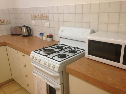 The Nosh & Nod - Avon Terrace - Events Australia 2