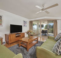 The Palms 2  Clarkes Beach - Accommodation Europe