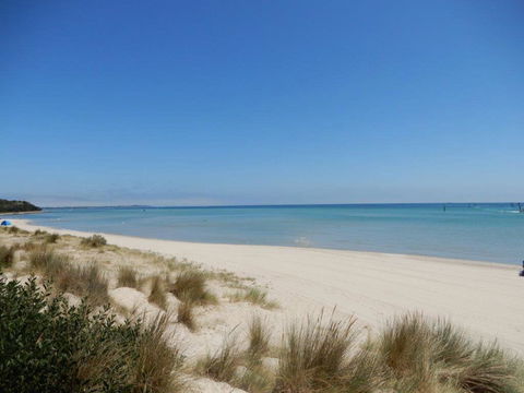 The Rosebud Beach Shack - Events Australia 0
