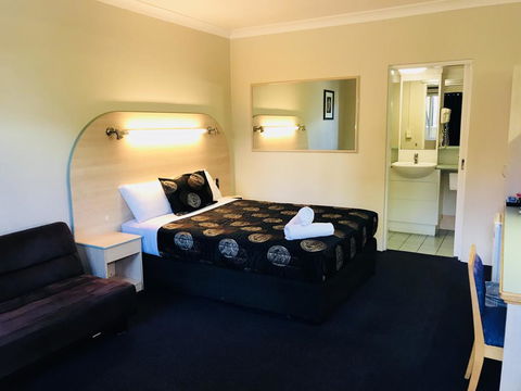 The Shamrock Hotel - Tourism Bookings 2