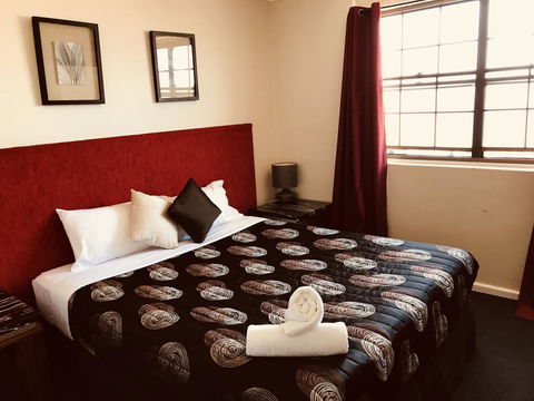 The Shamrock Hotel - Tourism Bookings 0