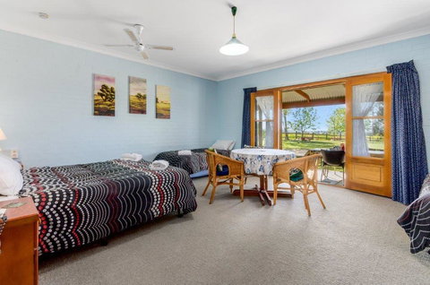 The Vineyard Motel - Events Australia 3