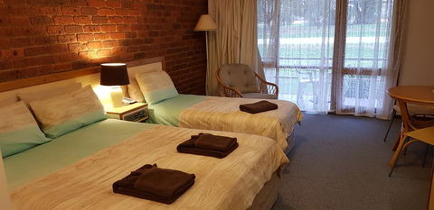 Tooleybuc Club Motor Inn - Tourism Bookings 2