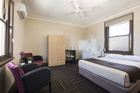Toongabbie Hotel - Tourism Bookings 2