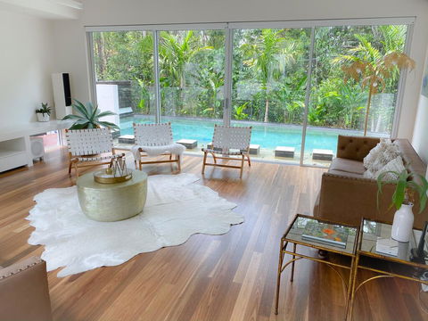 Tranquil Noosa Heads Luxury Home With Private Pool - Gym Tennis & Golf - Tourism Bookings 0