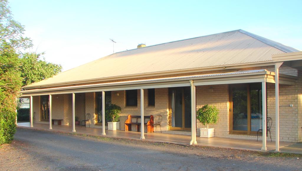 Heddon Greta NSW Tourism Bookings