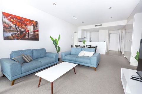 Trendy, Self Contained Inner City Apartment - Tourism Bookings 0