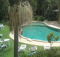 Treetops Lakeside Apartments - Accommodation Europe
